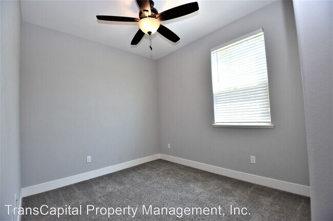 Building Photo - 3 br, 3.5 bath House - 401 10th Street