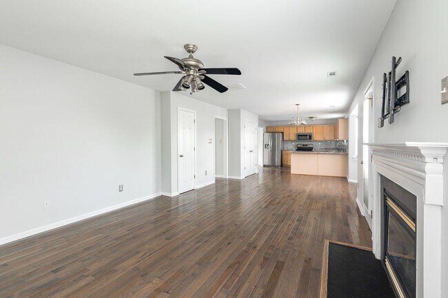 Building Photo - 4 Bedroom 2.5 bath home in Varina!
