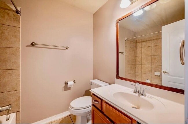 Building Photo - 12027 Grace Hall Dr