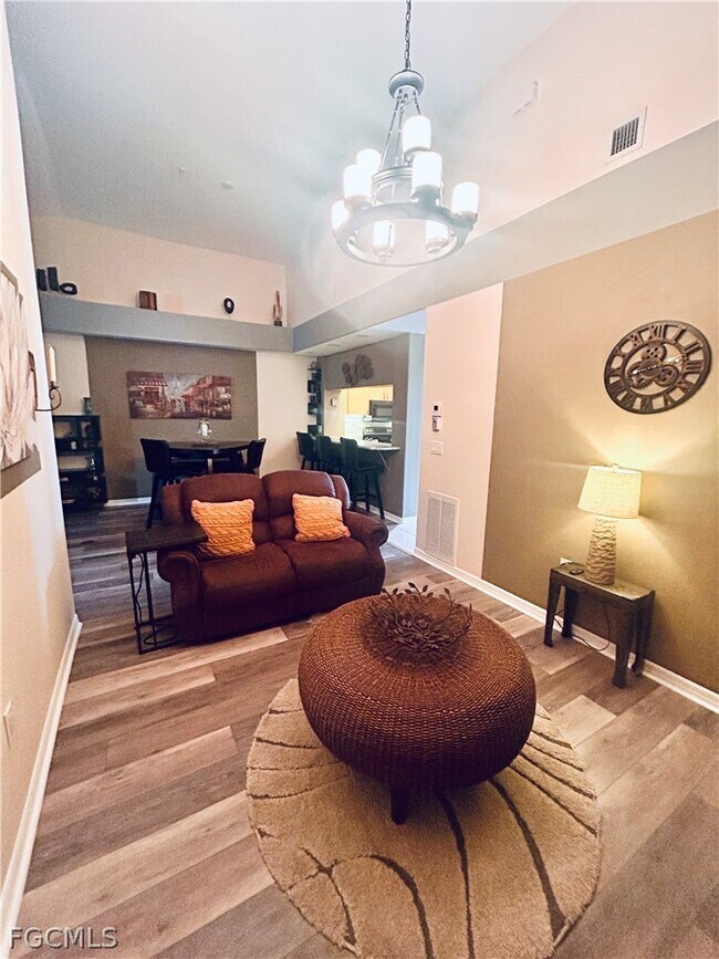 Building Photo - 1137 Van Loon Commons Cir