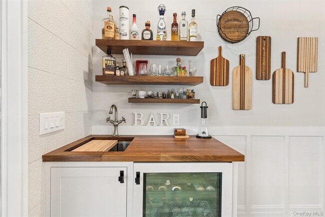 Building Photo - 55 S Phillips Ave