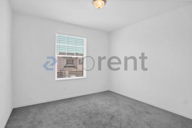 Building Photo - Unit 6130