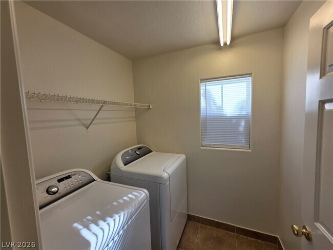 Building Photo - 2312 Scissortail Ct