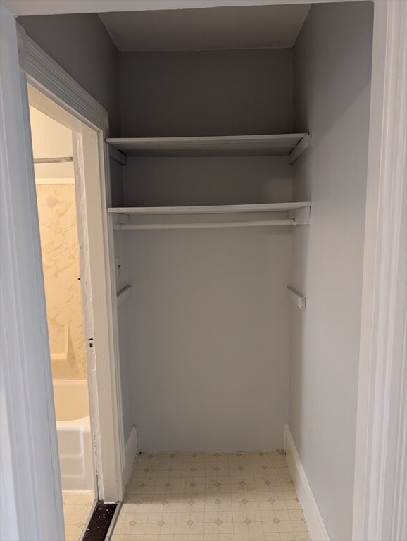 Building Photo - 185 Lowell St