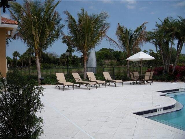 Building Photo - 4903 Midtown Ln