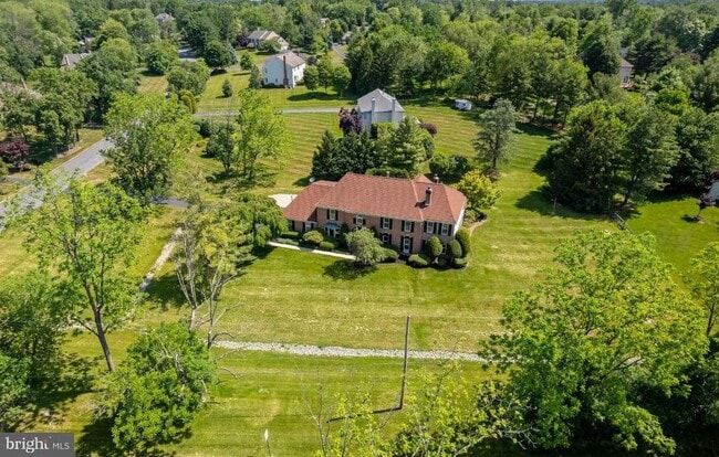 Building Photo - 1200 Turnbury Ln