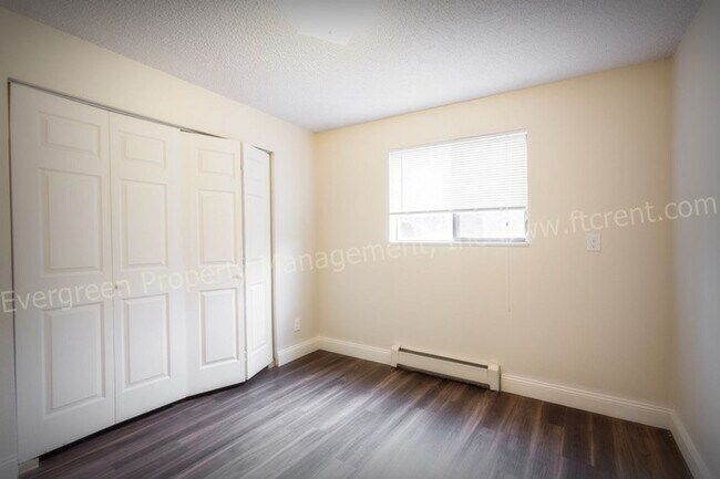 Building Photo - 3023 Denver St