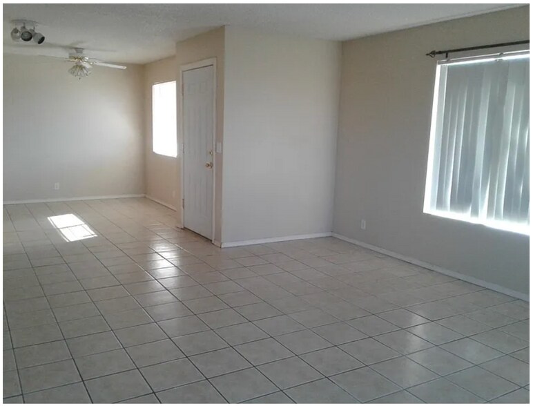 Building Photo - 3181 Kearsage Dr