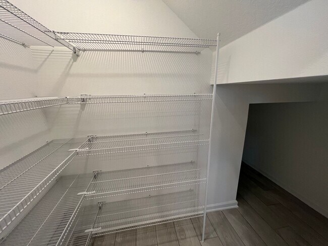 Building Photo - BEAUTIFUL NEW CONSTRUCTION 3 BEDROOM 2.5 B...