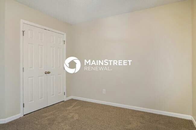 Building Photo - 3 Bedroom Pet-Friendly Home in Clayton, NC with Main Street Renewal
