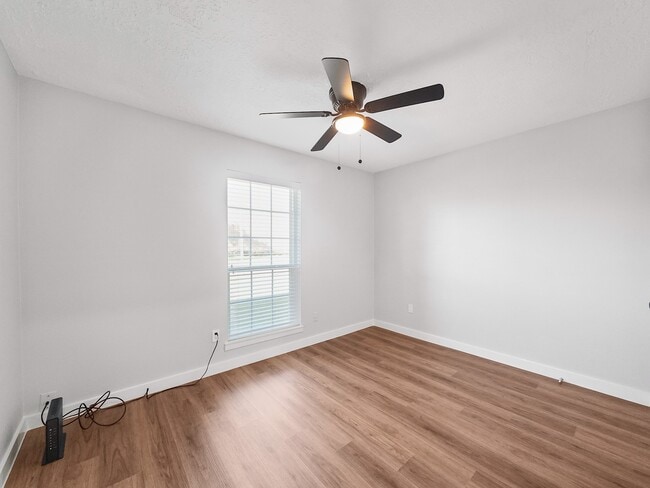 Building Photo - 11703 Hendon Ln