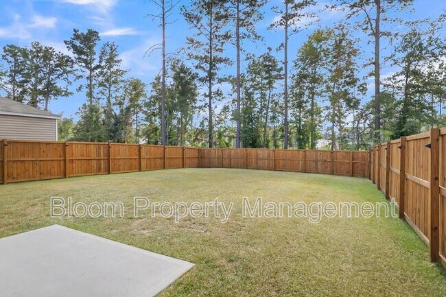 Building Photo - 411 Broad Elm Wy