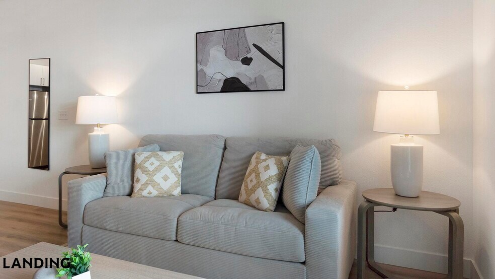 Building Photo - 10670 Jake Jabs Blvd