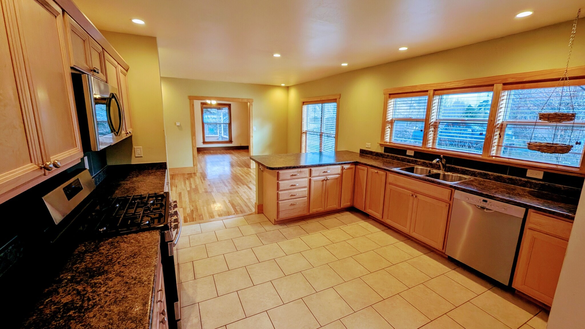 Kitchen - 7850 Co Rd 203