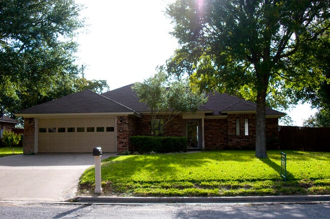 Building Photo - 1326 Prairie Wind Blvd