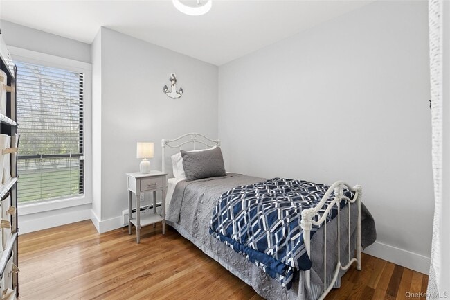 Building Photo - 131 Lewis Rd