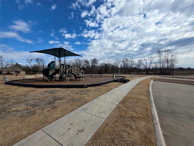 Building Photo - 149 Ryan St