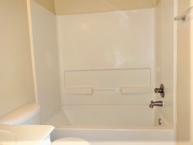 Building Photo - 2207 Shady Pine Dr