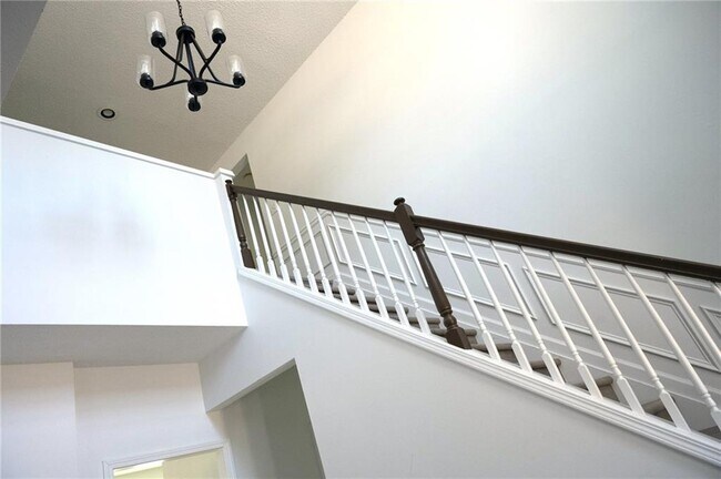 Building Photo - 6440 Barwick Ln