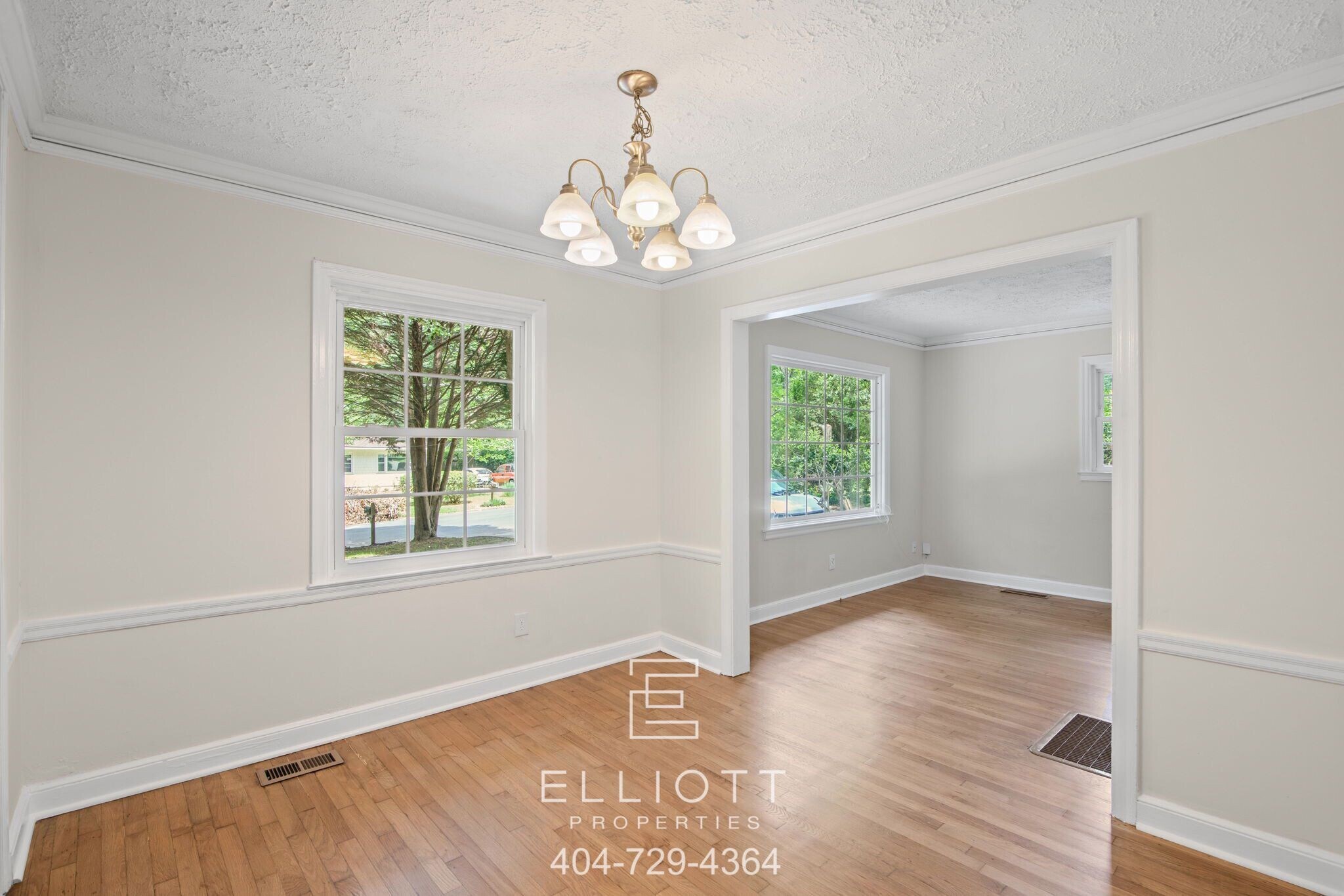 Building Photo - 1095 Oakfield Dr SE