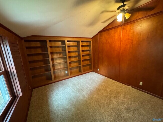 Building Photo - 377 College Park Ct NW
