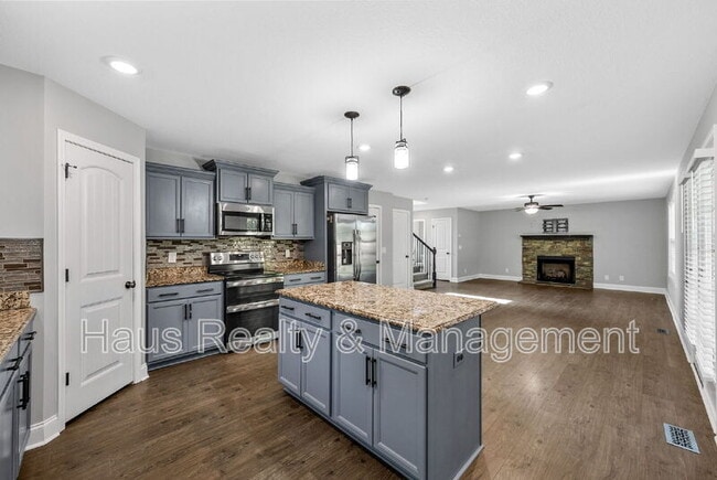 Building Photo - 150 Sycamore Hill Dr