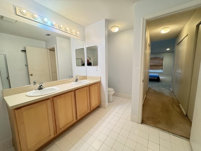 Building Photo - 5413 Rivermill Ln