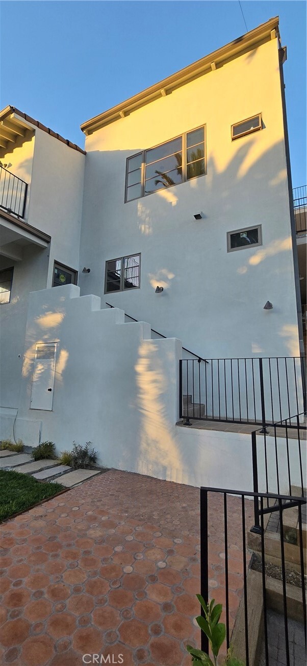 Building Photo - 3815 Tracy St