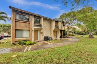 Building Photo - 26 Wimbledon Lakes Dr