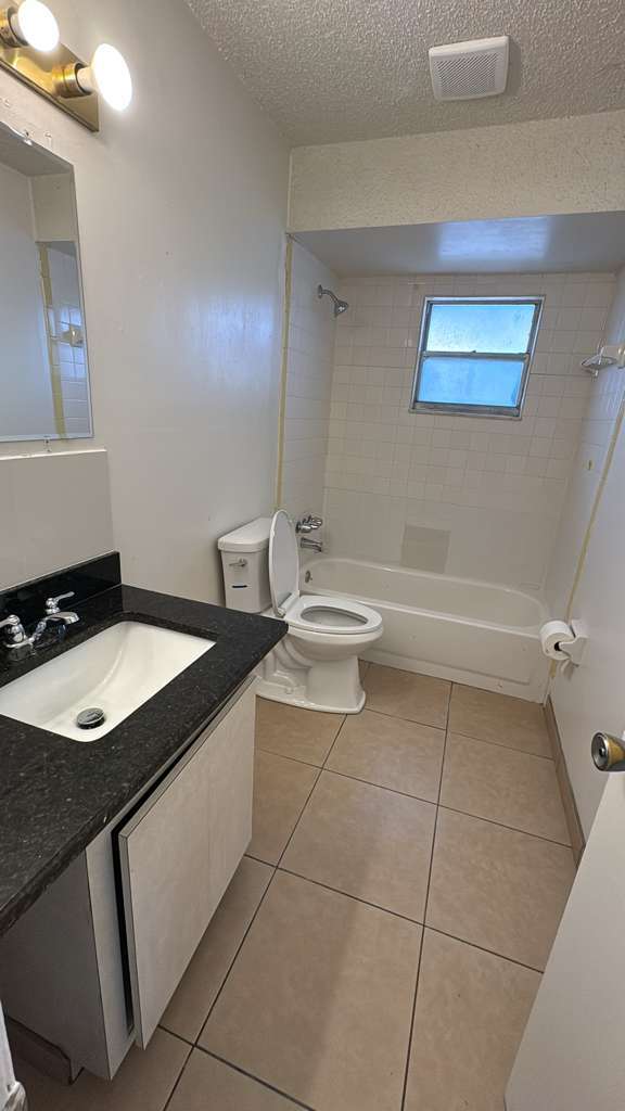 Building Photo - 240 Mlk Blvd S