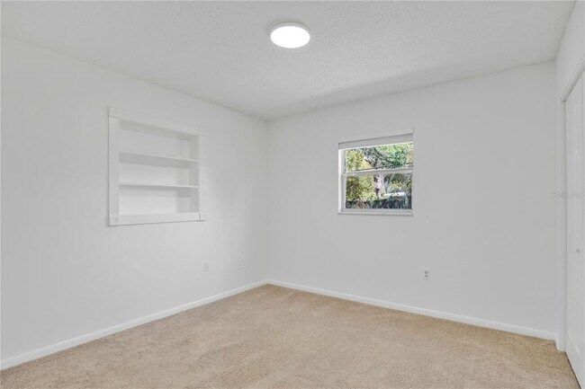 Building Photo - 4521 Conway Gardens Rd