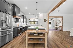 Building Photo - 10 Riverstone Pkwy