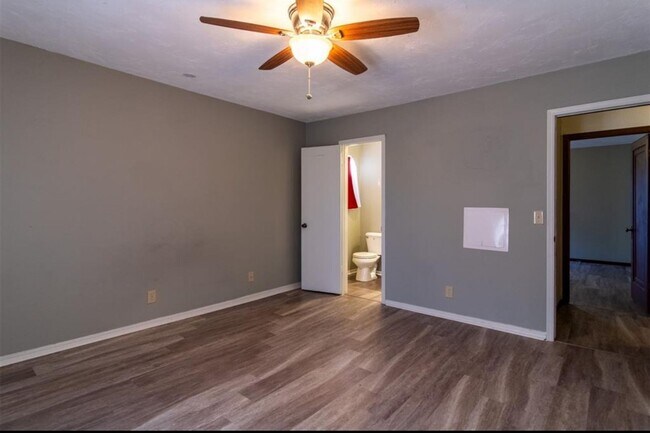 Building Photo - Well maintained 3 bedroom 2 bath home in Noble for rent