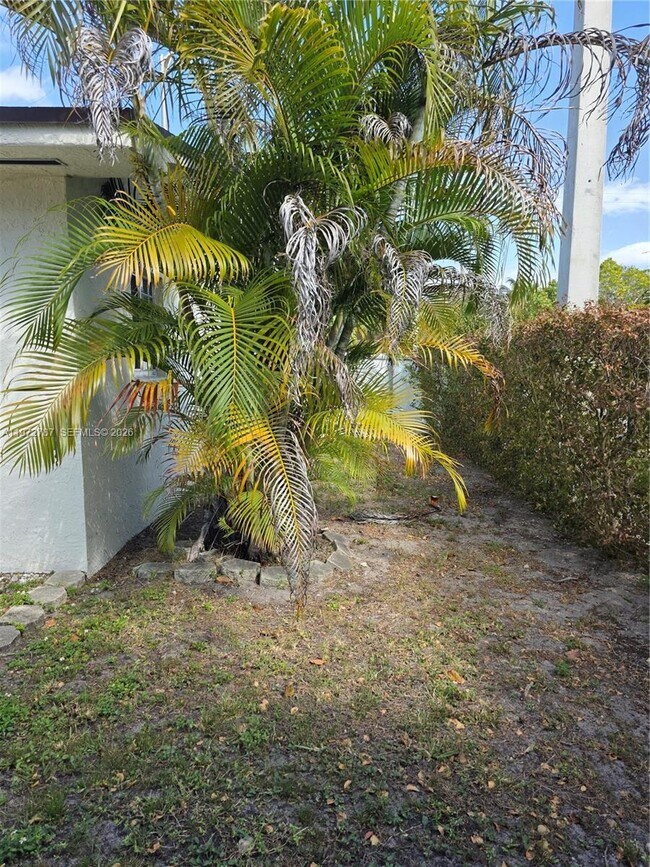 Building Photo - 6240 NW 114th St