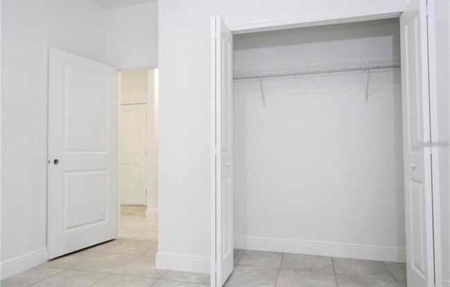 Building Photo - 2709 SW 155th Ln