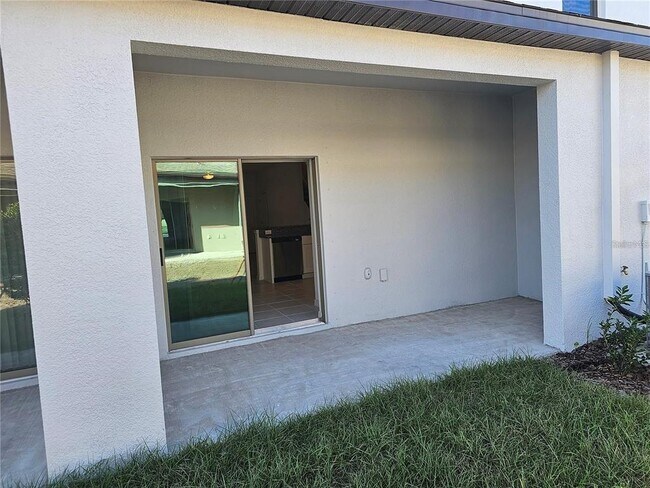 Building Photo - 8309 Crescent Oaks Dr