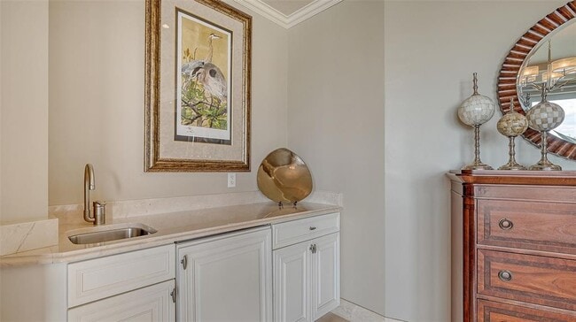 Building Photo - 464 Golden Gate Point