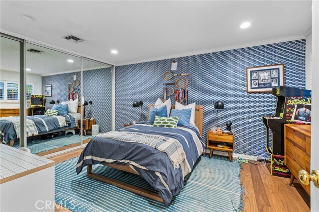 Building Photo - 1800 Glenwood Ln