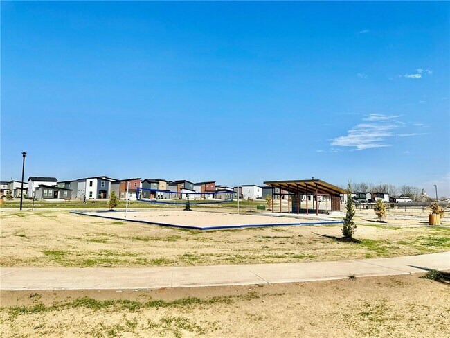 Building Photo - 861 Massachusetts Ave