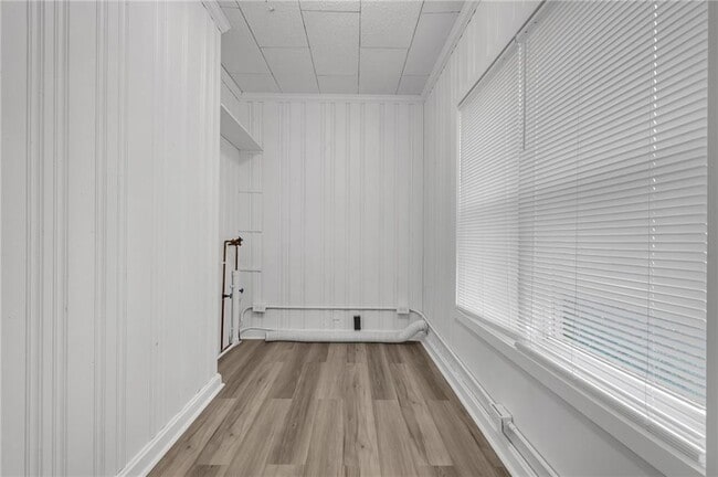 Building Photo - 1683 Candler Rd