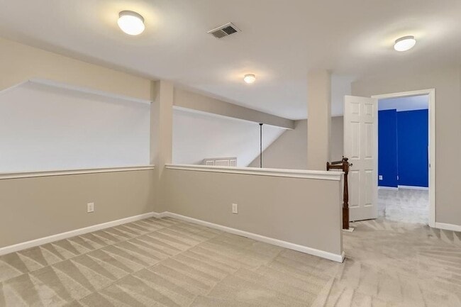 Building Photo - 2605 Gateview Ct