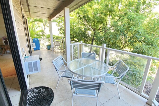 Building Photo - GRAND CHAMPIONS CONDO 2 bed/2bath Furnished -$3700-1 Year Minimum Term