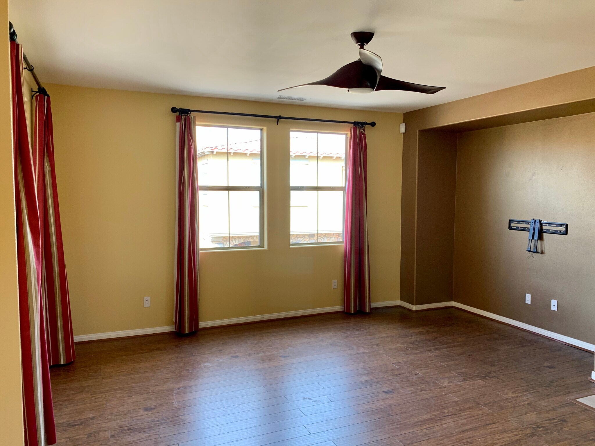 Living Room - 4153 Via Mattina