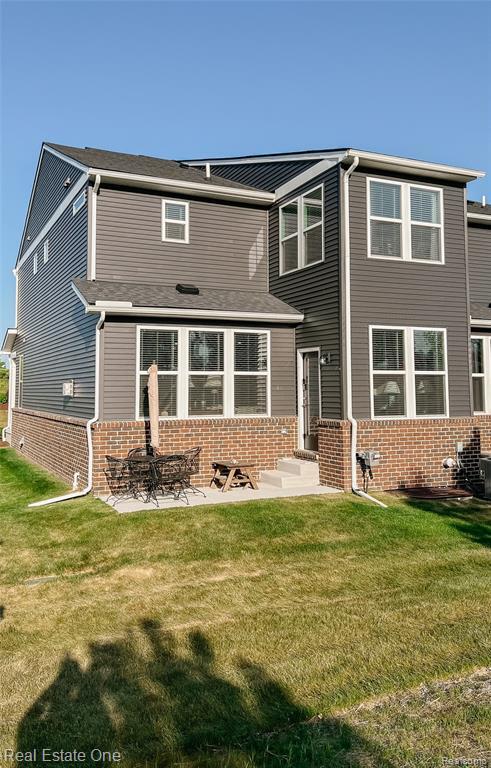 Building Photo - 4932 Glenora Dr