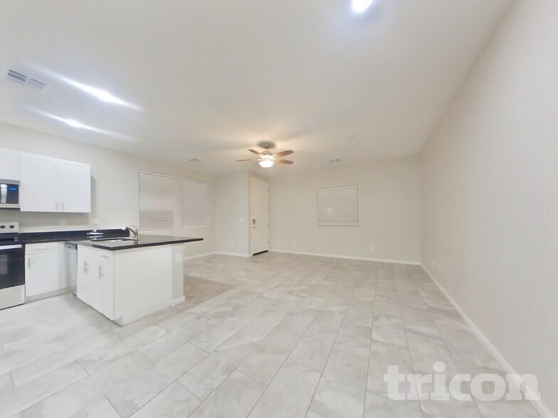 Building Photo - 12563 W Gentle Rain Rd