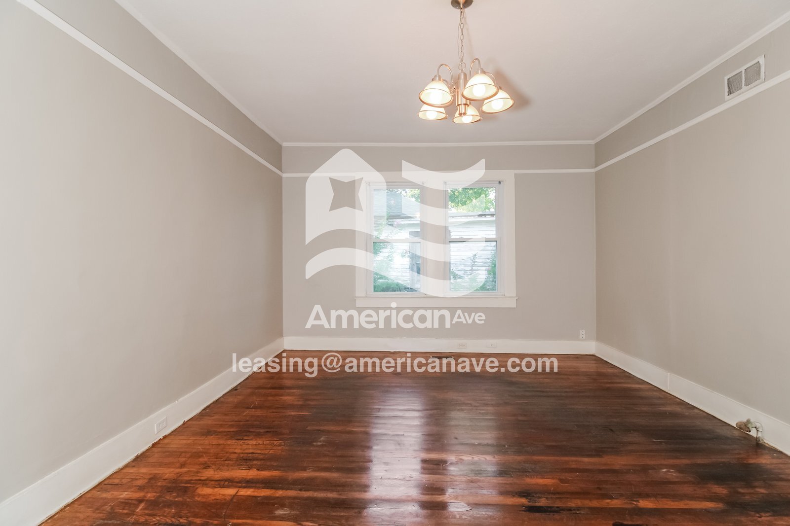 Building Photo - 1215 McDuffie Ave