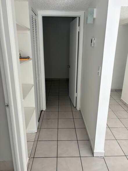 Building Photo - 10851 SW 2nd St