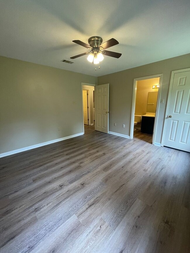 Building Photo - Home for Rent!
