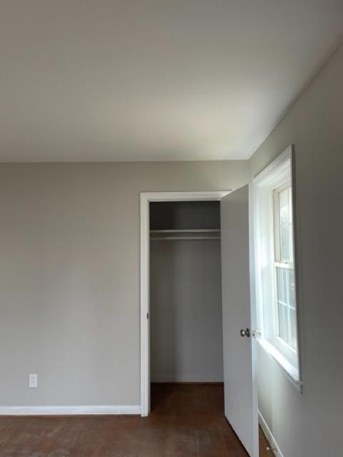 Building Photo - 2839 Burbank Dr