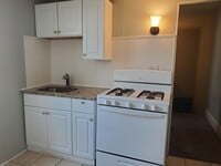 Building Photo - 218 E Liberty St